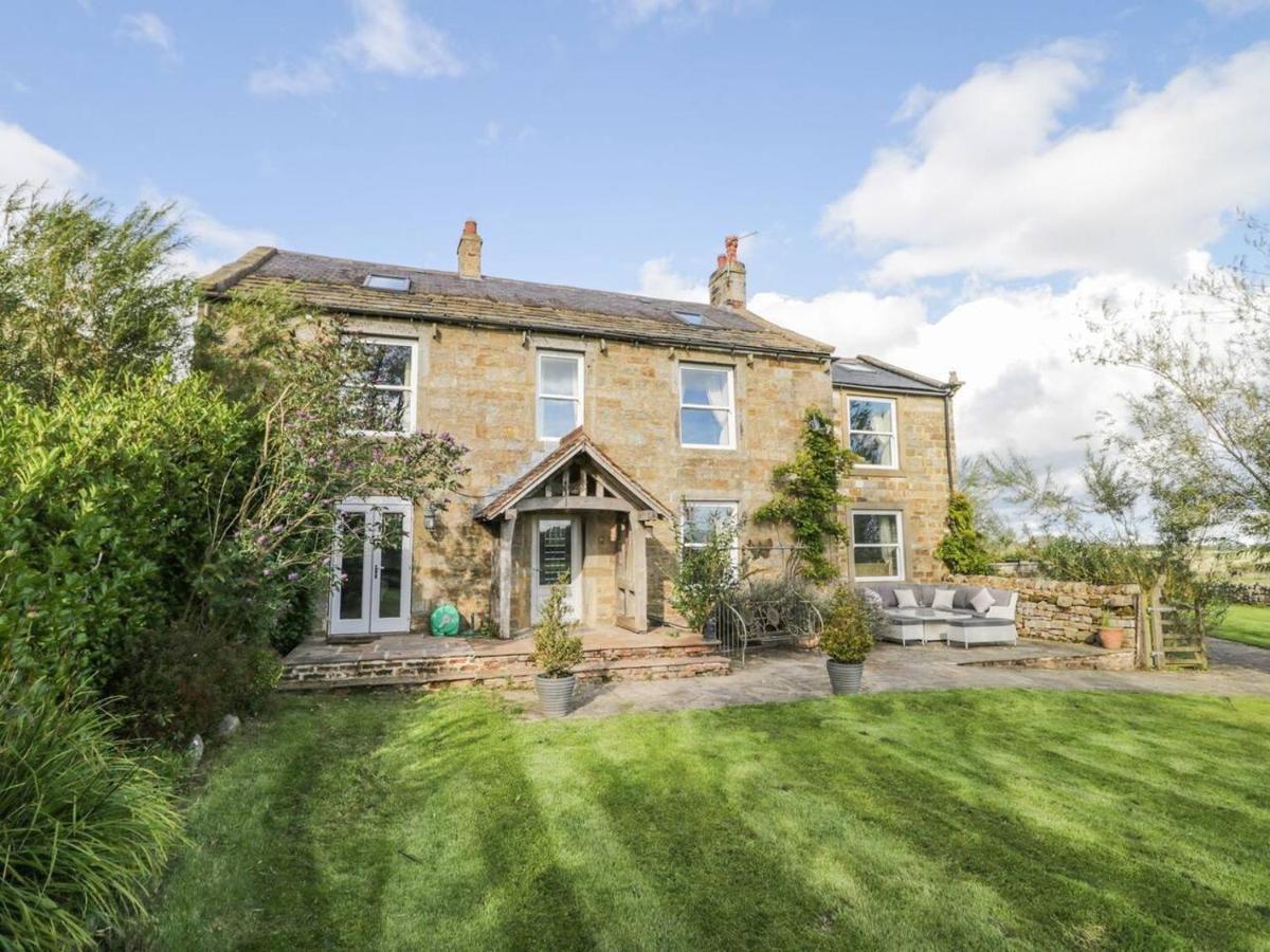 Meagill Farmhouse Hot Tub Bbq Hut Villa Otley  Exterior photo